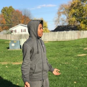 Meet your Posher, Dhevry